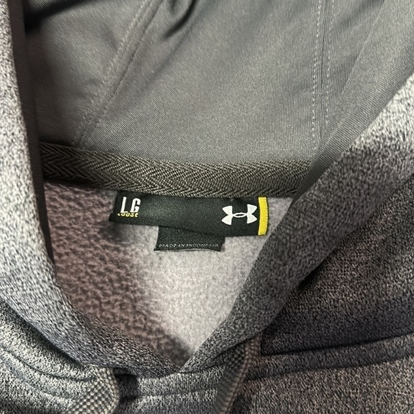 University of auburn tigers under armour hoodie - Picture 3 of 4